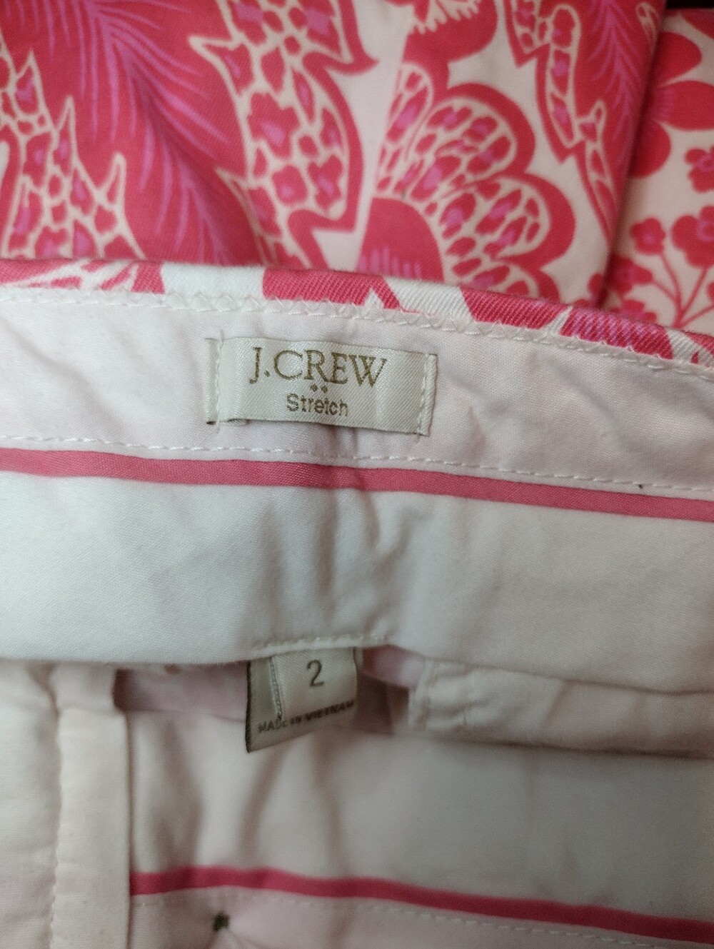 J. Crew Factory Classic Chino Stretch Women's Floral Print Pink and White Shorts - Picture 3 of 6